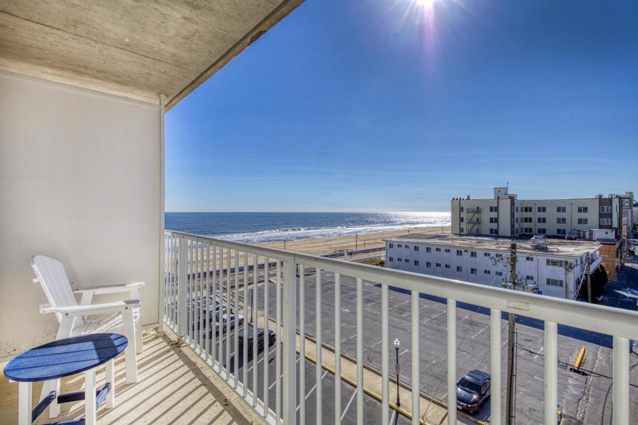 Commander Hotel & Suites Ocean City Extérieur photo