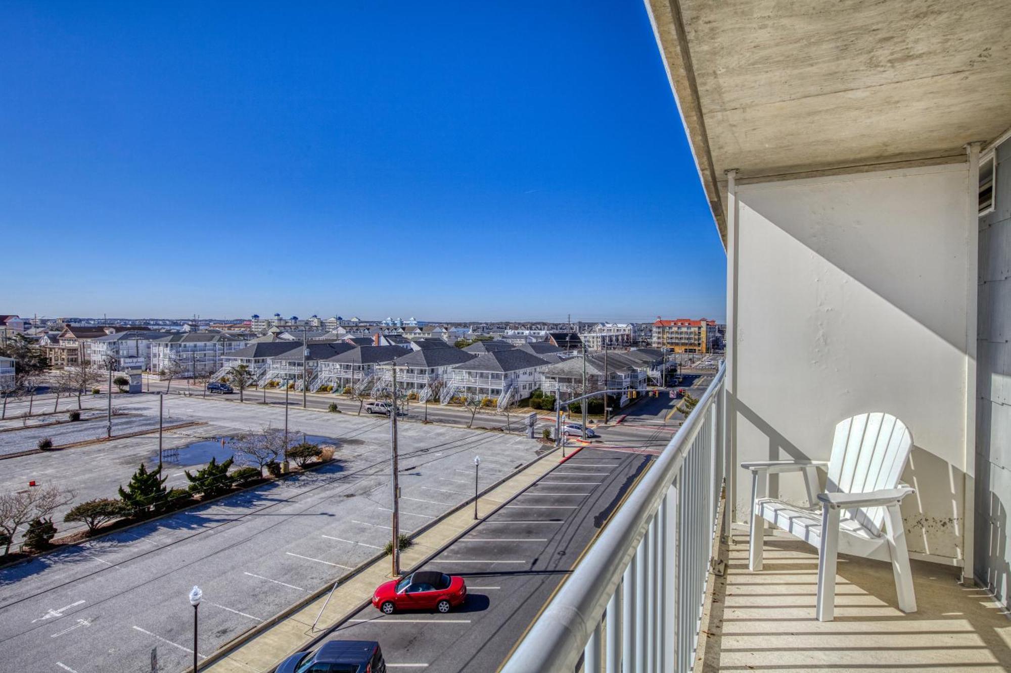 Commander Hotel & Suites Ocean City Extérieur photo