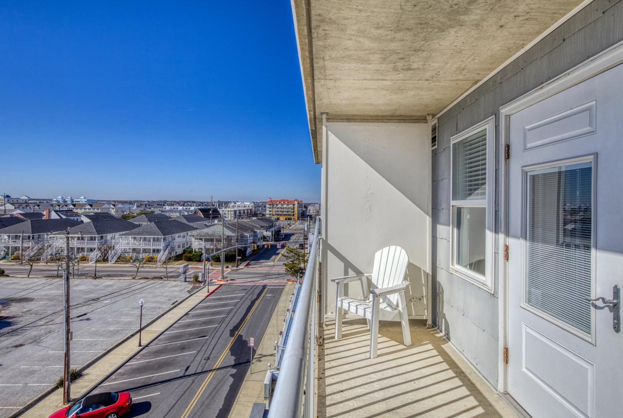 Commander Hotel & Suites Ocean City Extérieur photo
