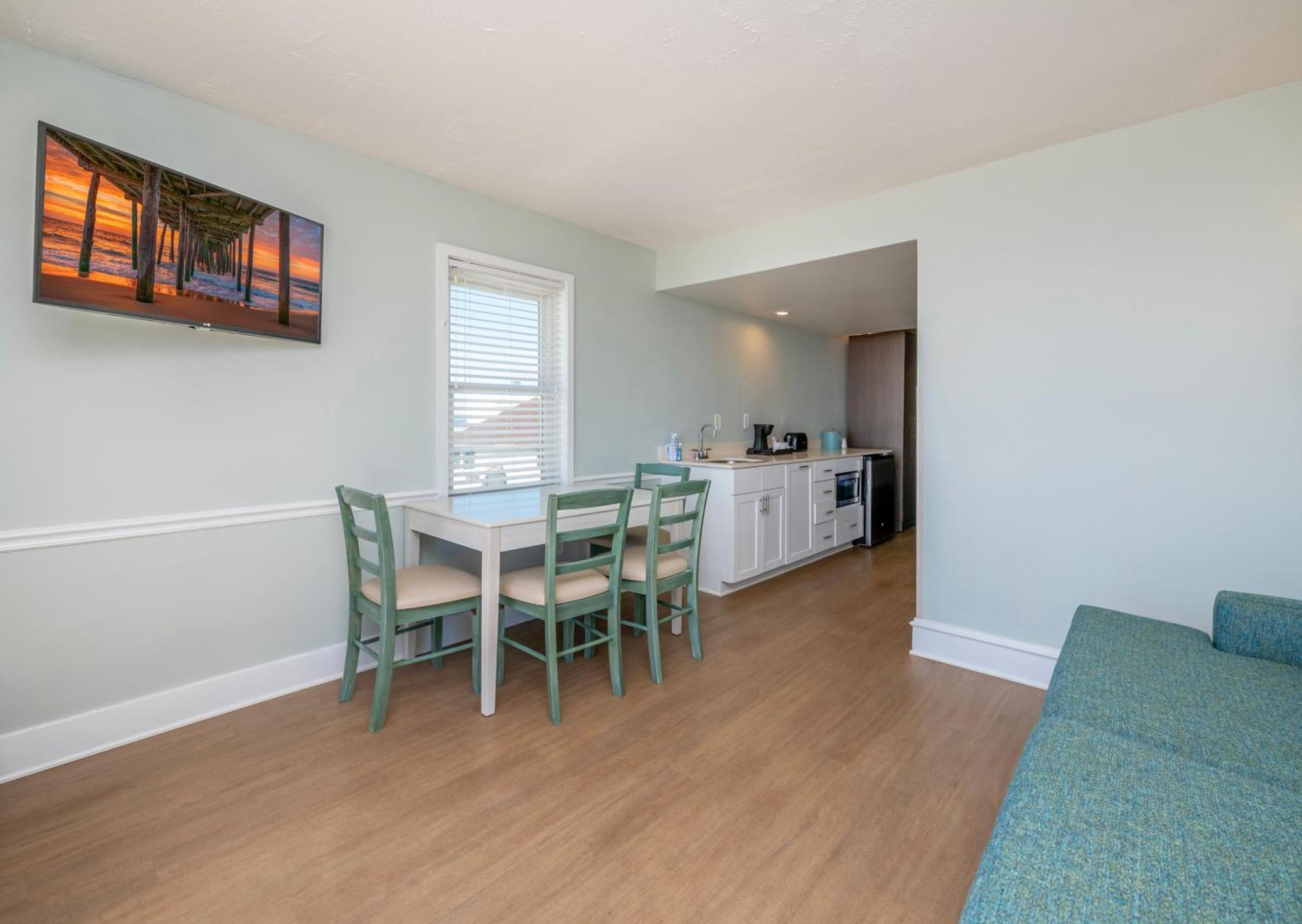Commander Hotel & Suites Ocean City Extérieur photo