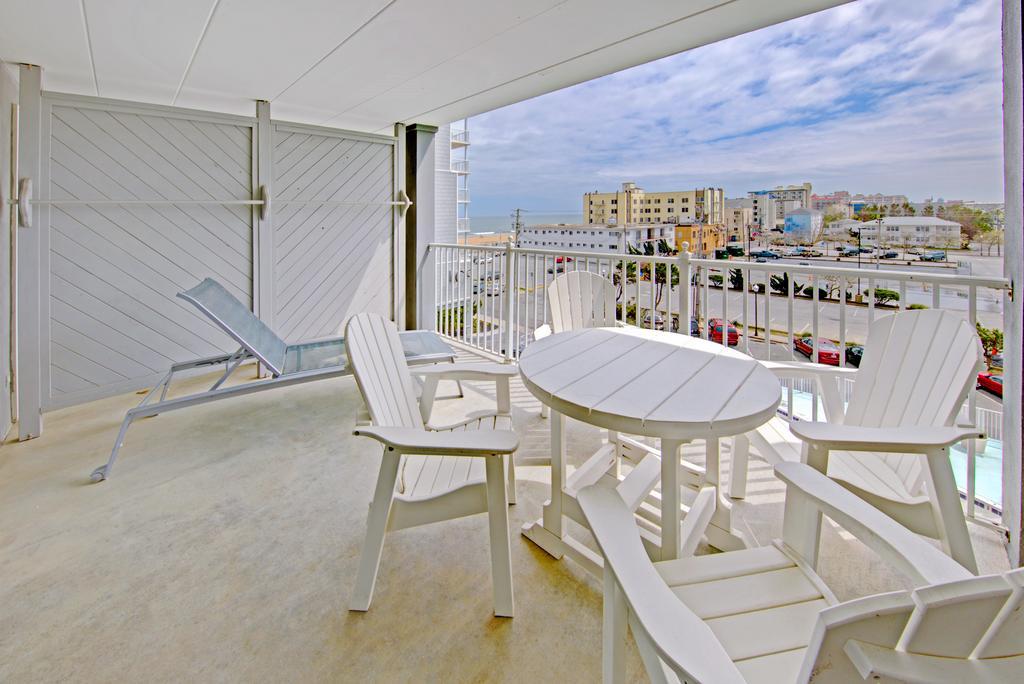 Commander Hotel & Suites Ocean City Extérieur photo